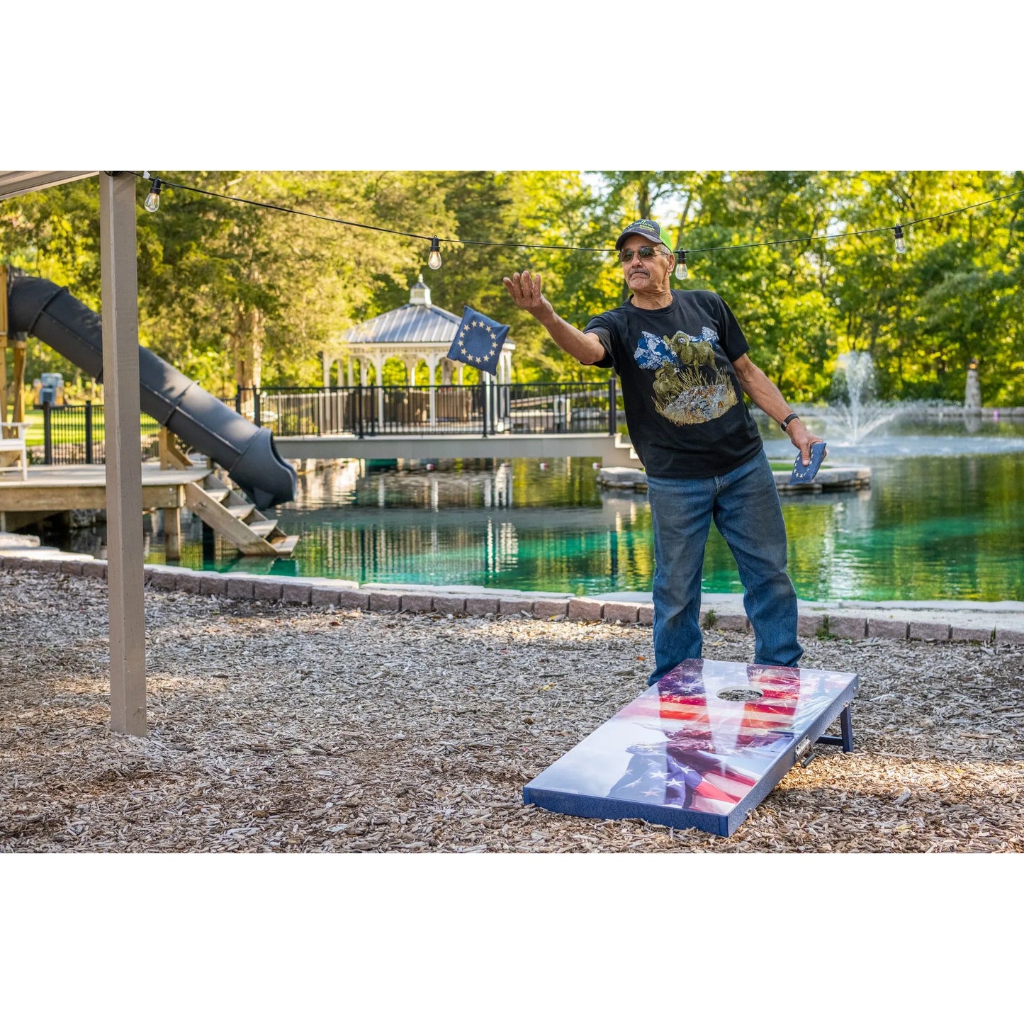 Standard Cornhole Game Board & 8 Game Bags - 24" x 48"
